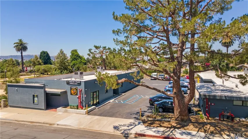 1269 N Park, Pomona, California 91768