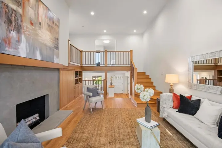 18400 Overlook Road 13, Los Gatos, California 95030
