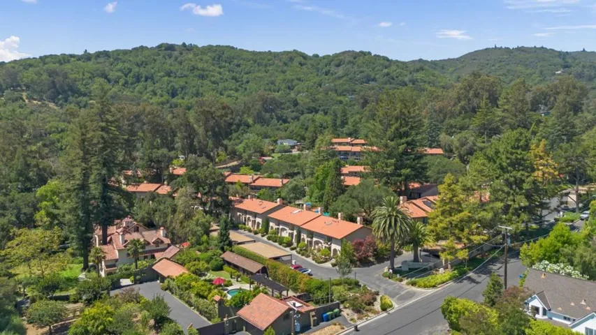 18400 Overlook Road 13, Los Gatos, California 95030