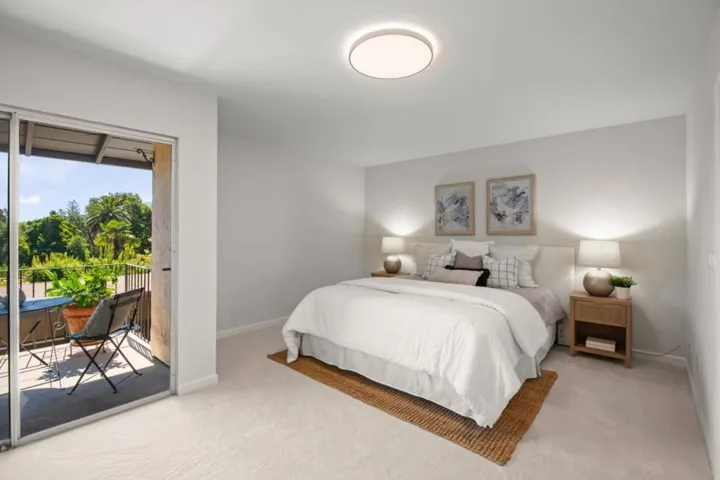 18400 Overlook Road 13, Los Gatos, California 95030