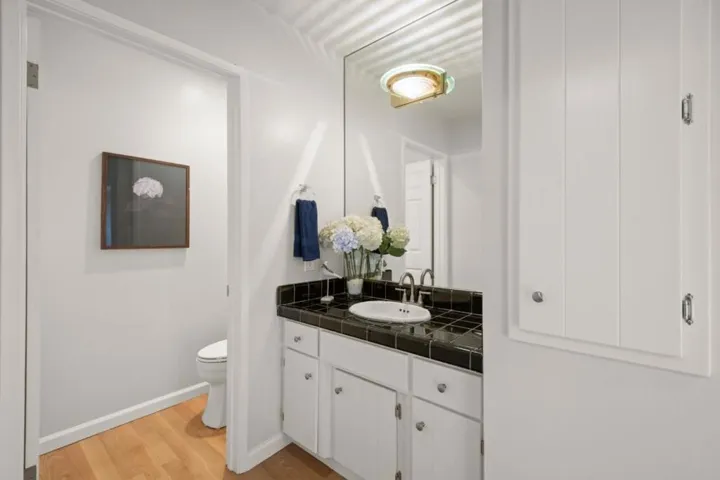 18400 Overlook Road 13, Los Gatos, California 95030