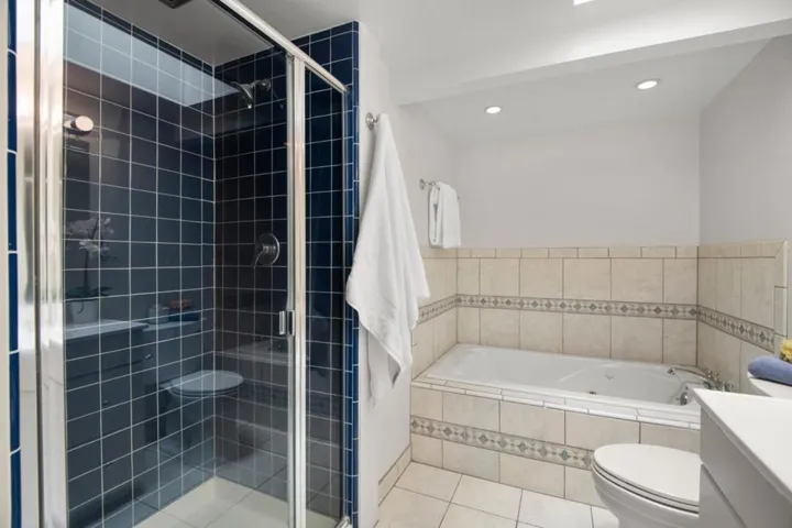18400 Overlook Road 13, Los Gatos, California 95030
