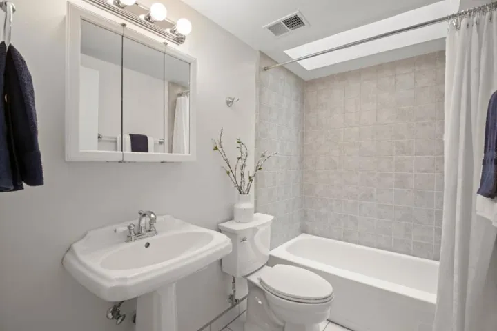 18400 Overlook Road 13, Los Gatos, California 95030