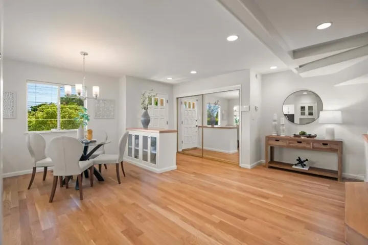 18400 Overlook Road 13, Los Gatos, California 95030