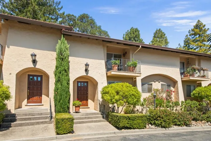 18400 Overlook Road 13, Los Gatos, California 95030