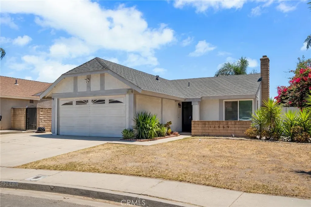 12559 Daphne Dr