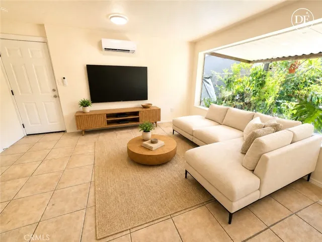 8056 Alder Avenue B, Fontana, California 92336