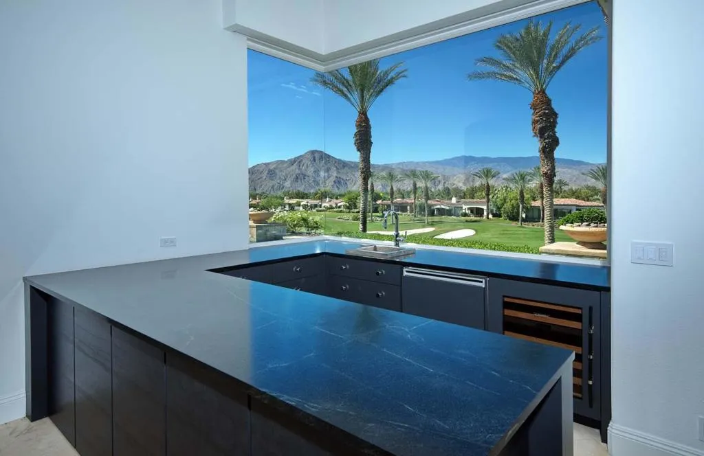 Wet Bar