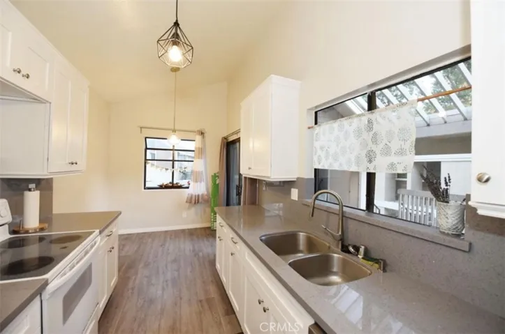 155 Pineview, Irvine, California 92620