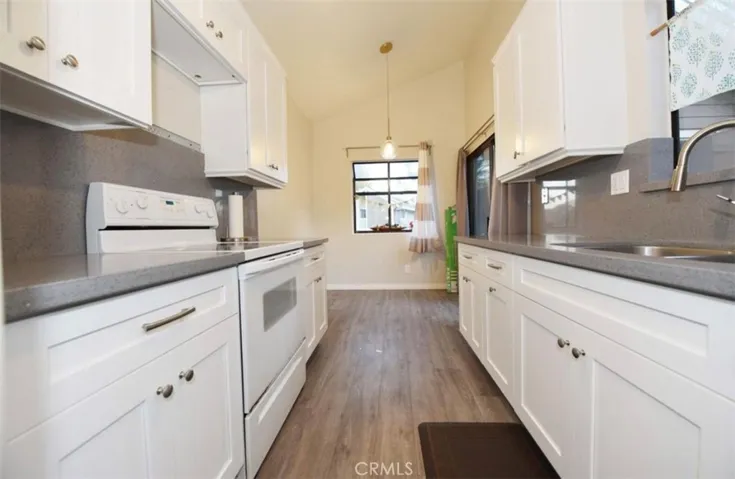 155 Pineview, Irvine, California 92620