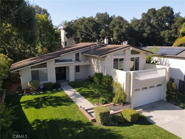22840 Sparrowdell, Calabasas, California 91302
