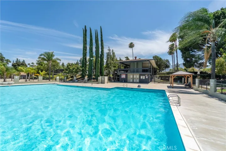 1382 Via Santiago D, Corona, California 92882
