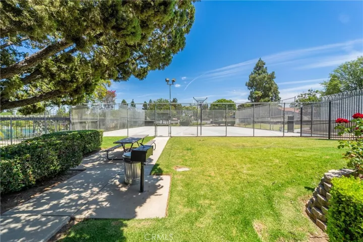 1382 Via Santiago D, Corona, California 92882