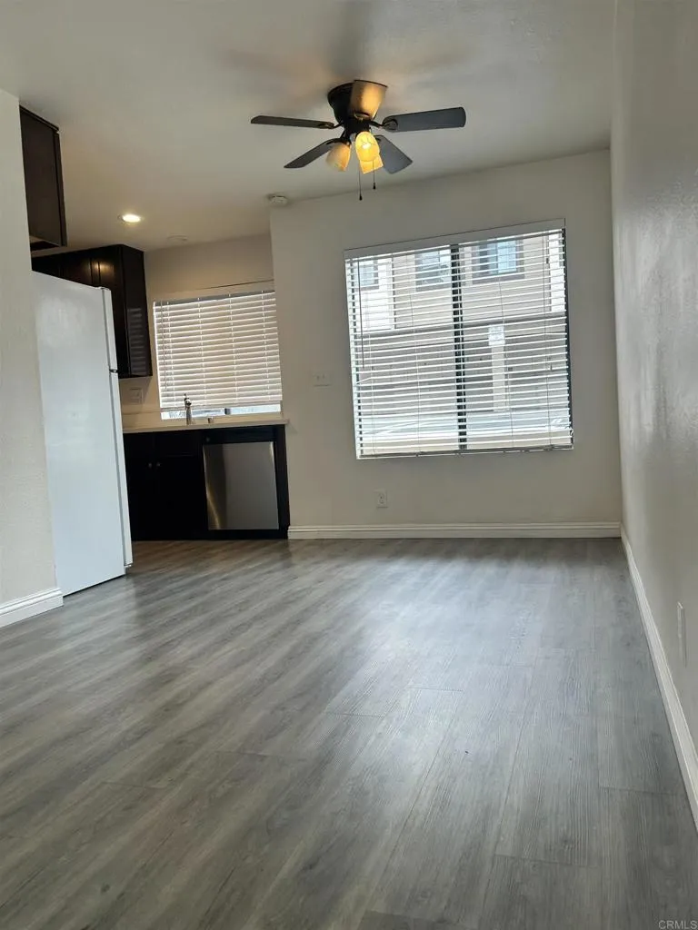 955 Postal Way 27, Vista, California 92083 — photo 5