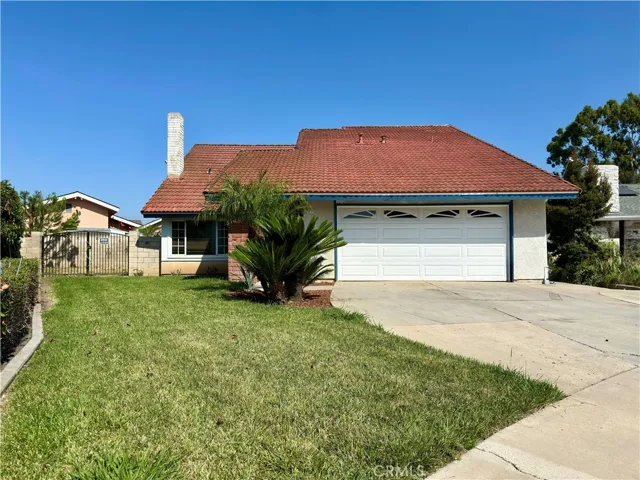 1610 S Joane Way, Santa Ana, California 92704