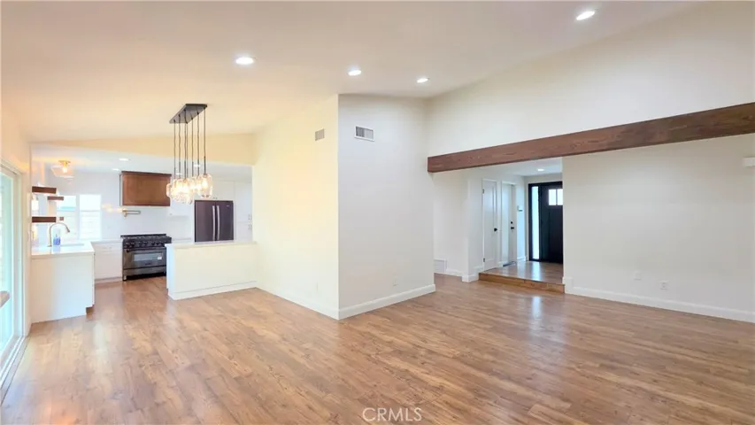 6540 Hayes Court, Chino, California 91710