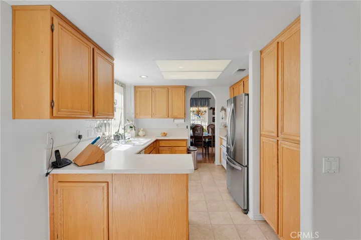 19591 Rolling Green, Apple Valley, California 92308