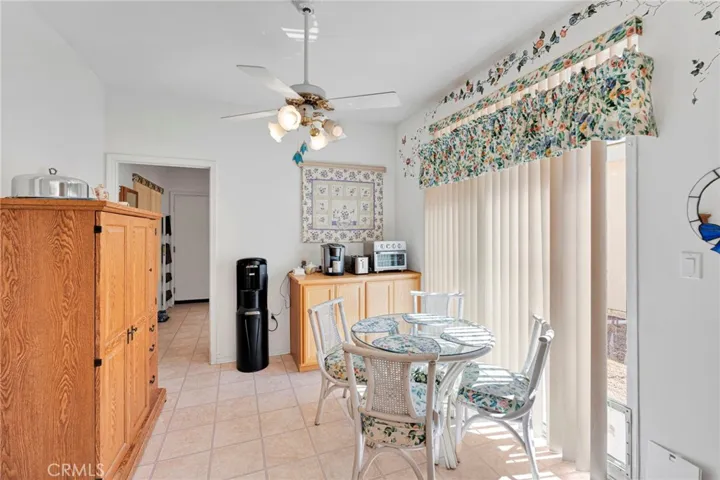 19591 Rolling Green, Apple Valley, California 92308
