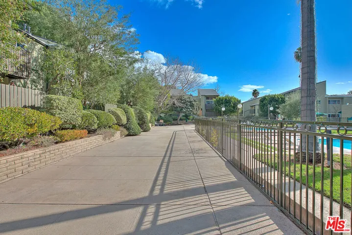 4822 Hollow Corner Road 177, Culver City, California 90230