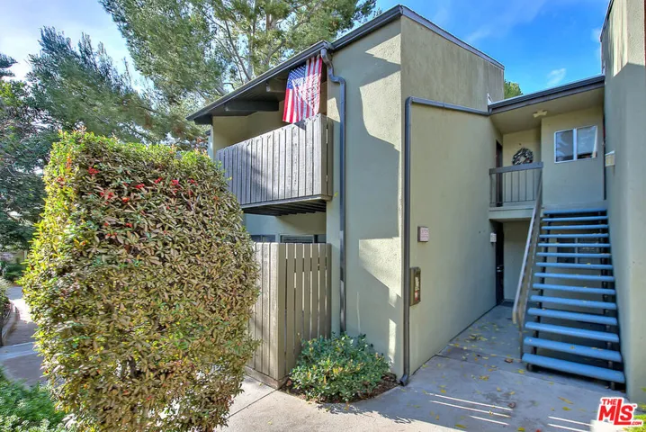 4822 Hollow Corner Road 177, Culver City, California 90230