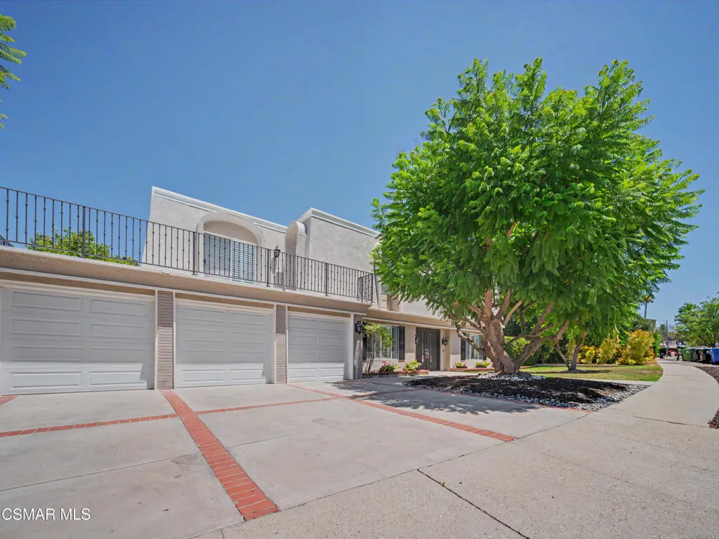 22777 Brenford Street, Woodland Hills, California 91364 — photo 5