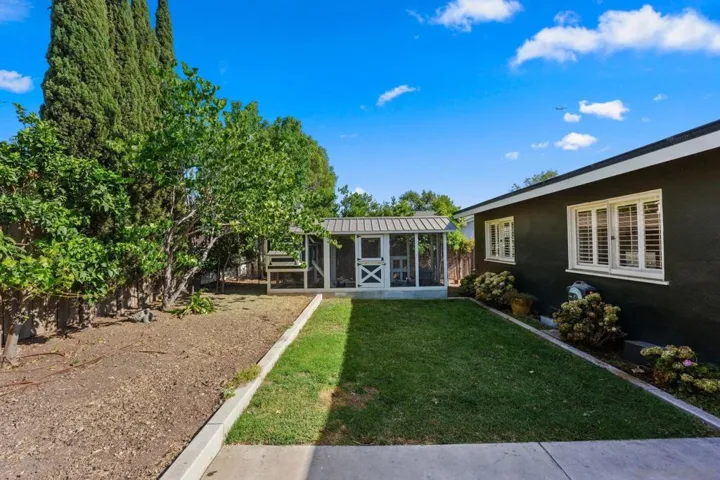 1105 Kelton, San Diego, California 92114