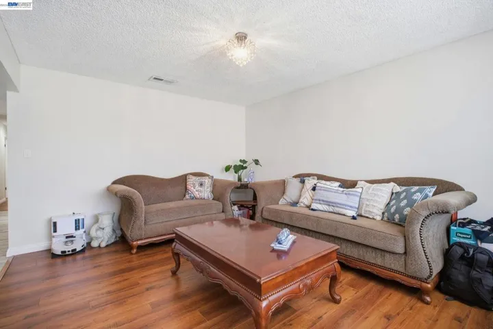40280 Landon Ave., Fremont, California 94538-2419