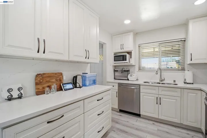 40280 Landon Ave., Fremont, California 94538-2419