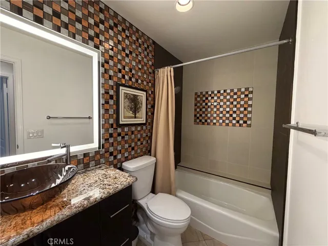 28 Auburn Aisle, Irvine, California 92612