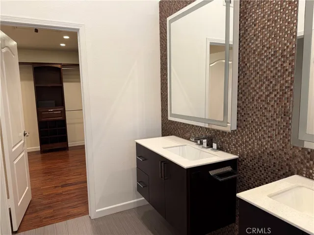 28 Auburn Aisle, Irvine, California 92612