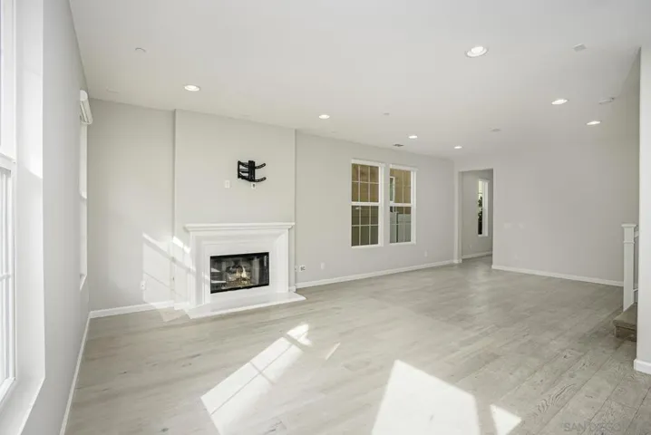 11355 Copperleaf, San Diego, California 92124