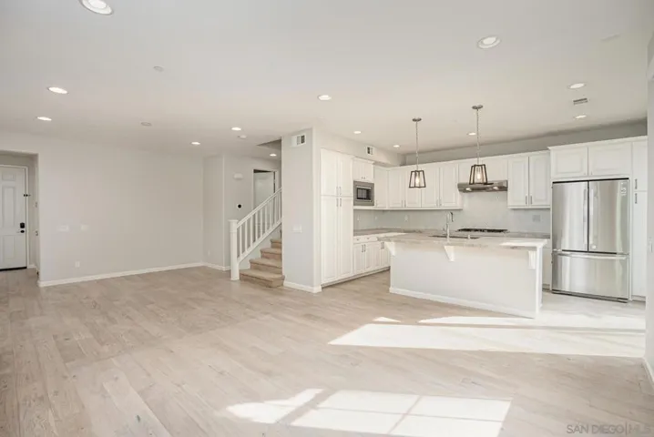 11355 Copperleaf, San Diego, California 92124