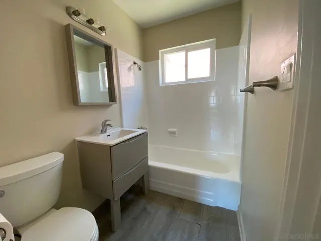 285 S Mollison Ave, El Cajon, California 92020