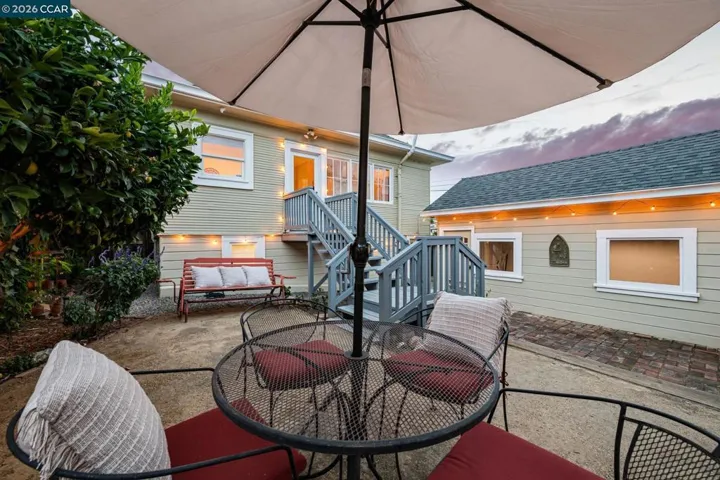 3277 School St, Oakland, California 94602