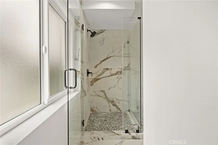 7010 Lennox Avenue C, Van Nuys, California 91405