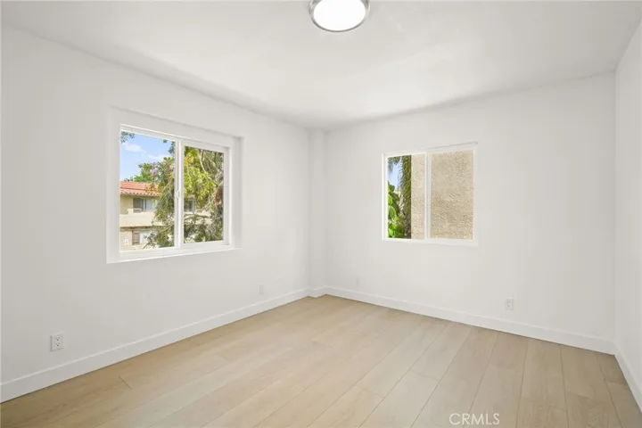 7010 Lennox Avenue C, Van Nuys, California 91405