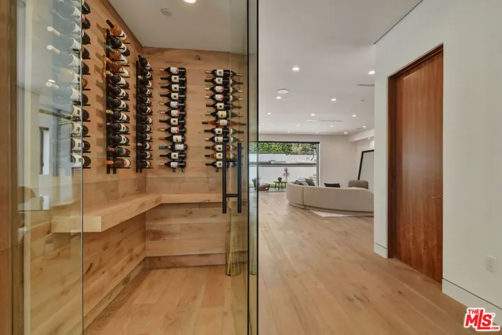 4233 Costello Avenue, Sherman Oaks, California 91423