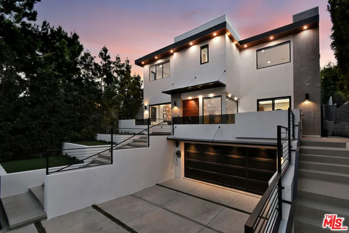 4233 Costello Avenue, Sherman Oaks, California 91423