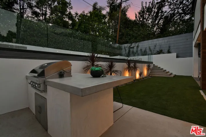 4233 Costello Avenue, Sherman Oaks, California 91423