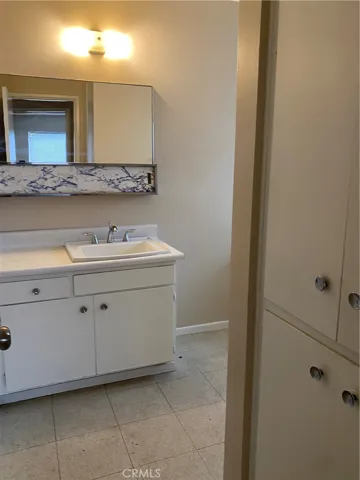 41588 Marine, Hemet, California 92544