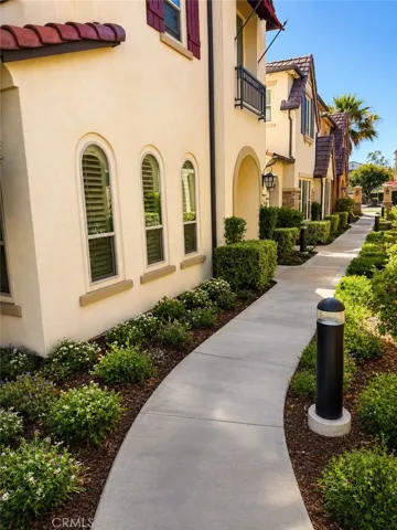 217 Primrose, Lake Forest, California 92610
