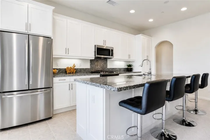 217 Primrose, Lake Forest, California 92610