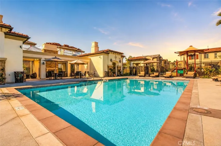 217 Primrose, Lake Forest, California 92610