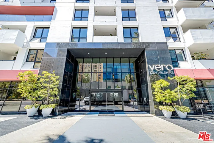 1234 Wilshire Boulevard 405, Los Angeles, California 90017