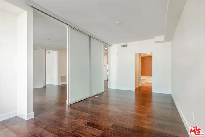 1234 Wilshire Boulevard 405, Los Angeles, California 90017