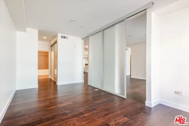 1234 Wilshire Boulevard 405, Los Angeles, California 90017