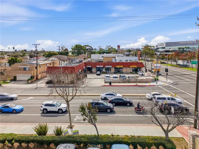 15802 Hawthorne, Lawndale, California 90260