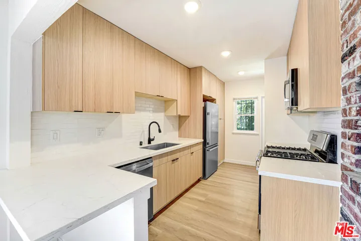 8907 Harratt Street, West Hollywood, California 90069