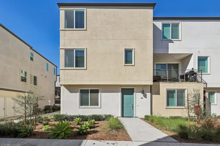 5471 Seacliff Place 80, San Diego, California 92154