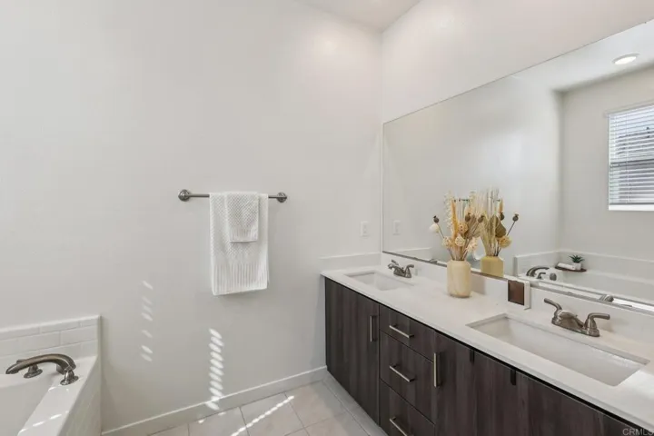5471 Seacliff Place 80, San Diego, California 92154